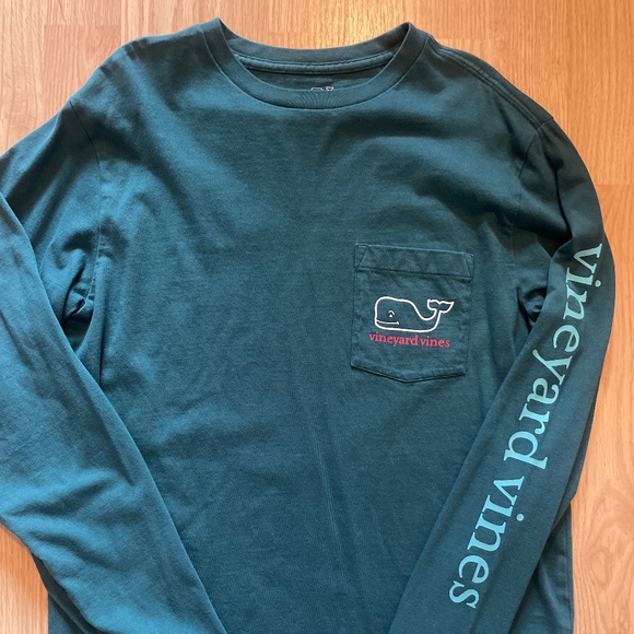 Boy’s Vineyard Vines Long Sleeve Tee / Shirt - Picture 4 of 7